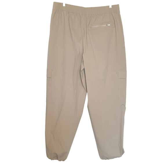 NWOT Athleta Cascade High Rise Cargo Poplin Pant Womens Size XL Beige - Picture 4 of 12